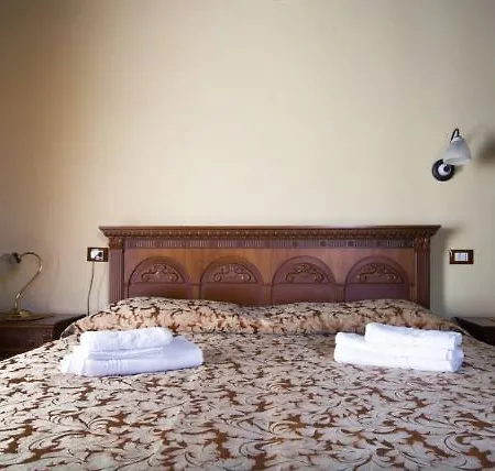 Isidoro Pensionat Zaccanopoli