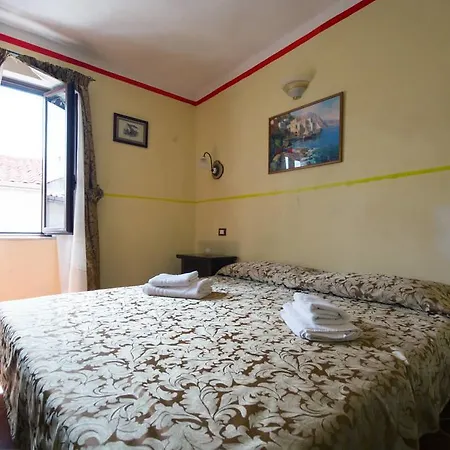 Isidoro Guest house